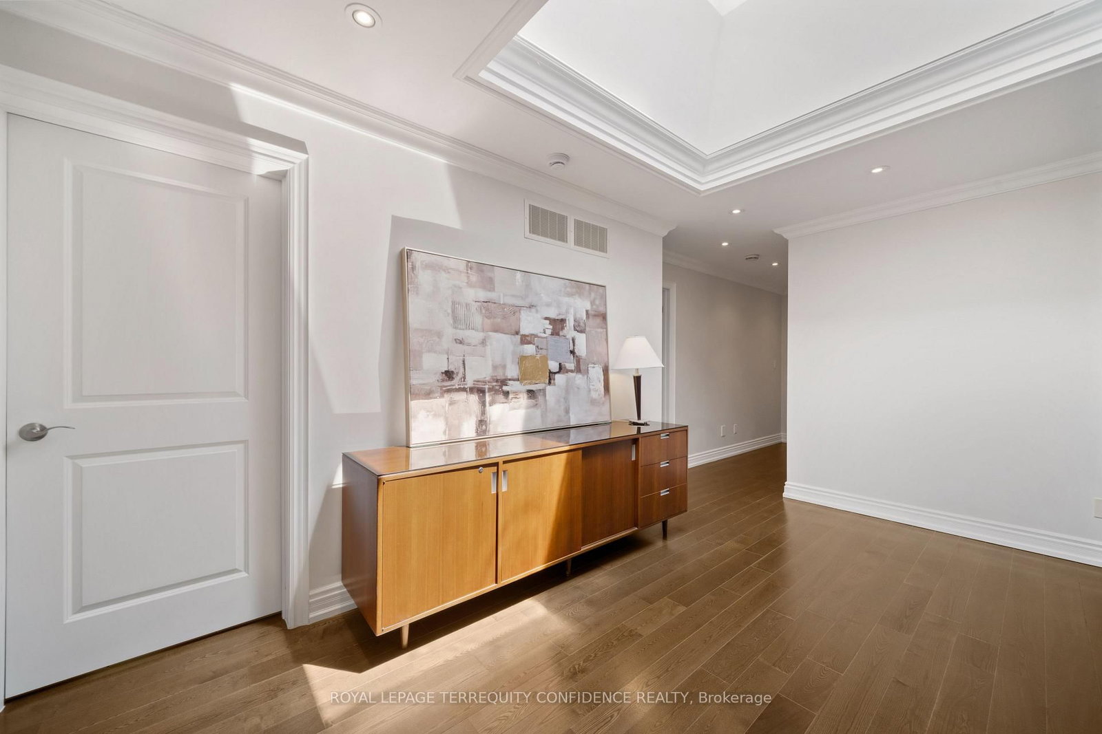 466A Ellerslie Avenue • Toronto, ON photo 27