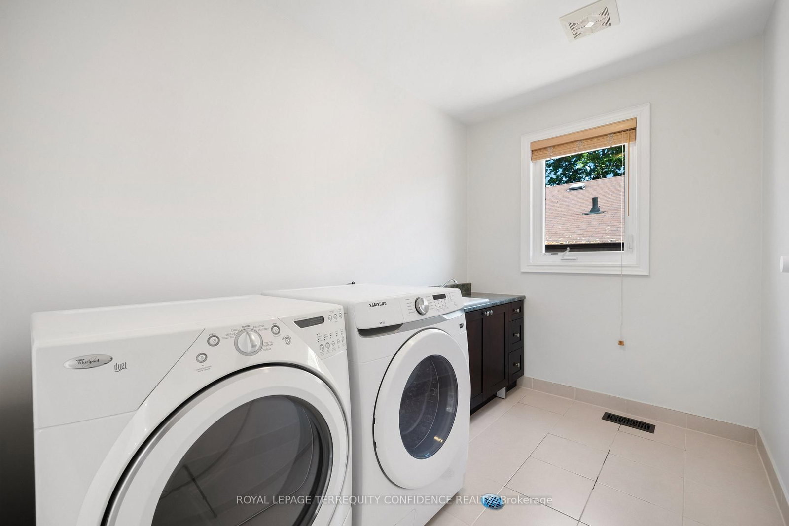 466A Ellerslie Avenue • Toronto, ON photo 39