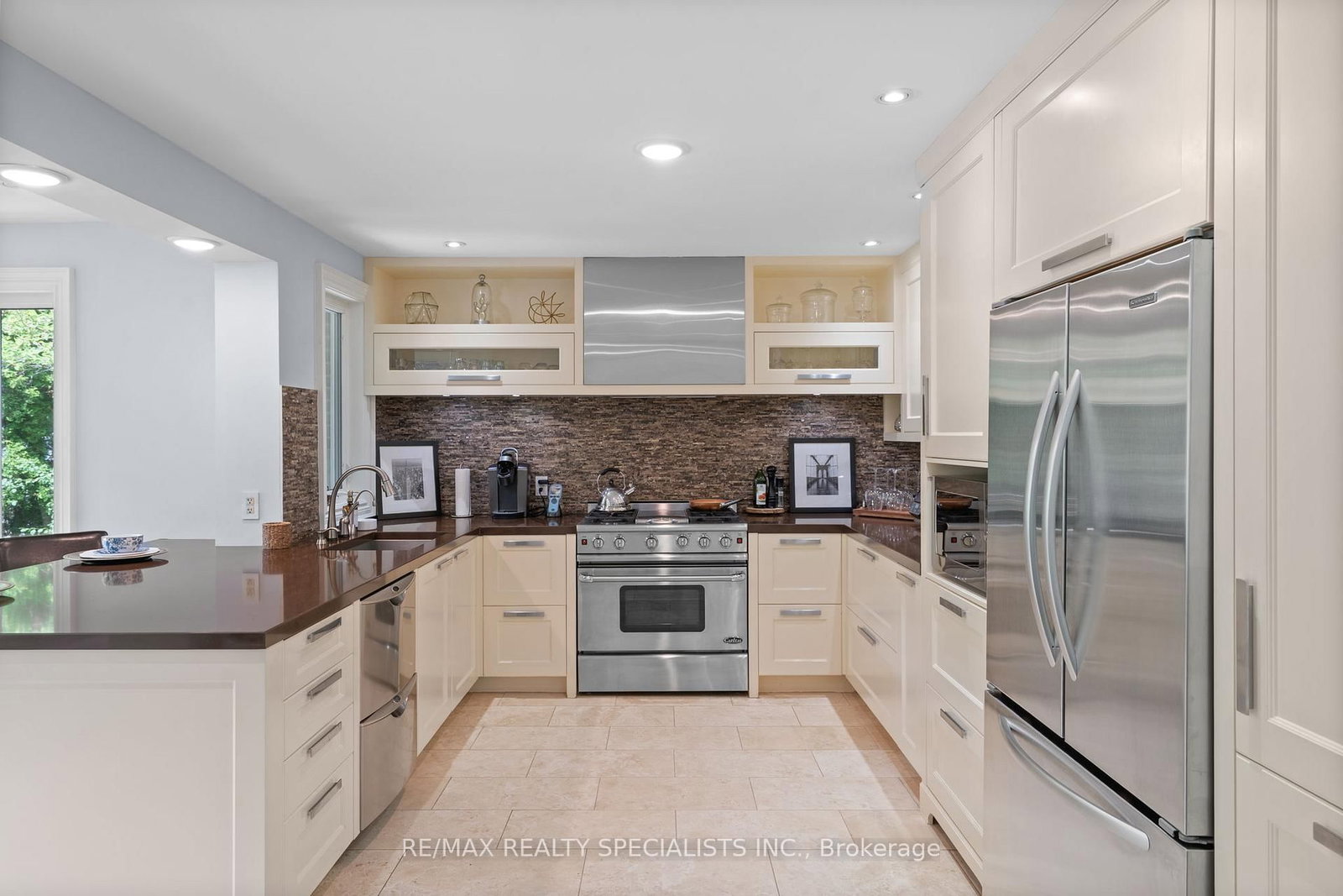 42 Heathview Avenue • Toronto, ON photo 15