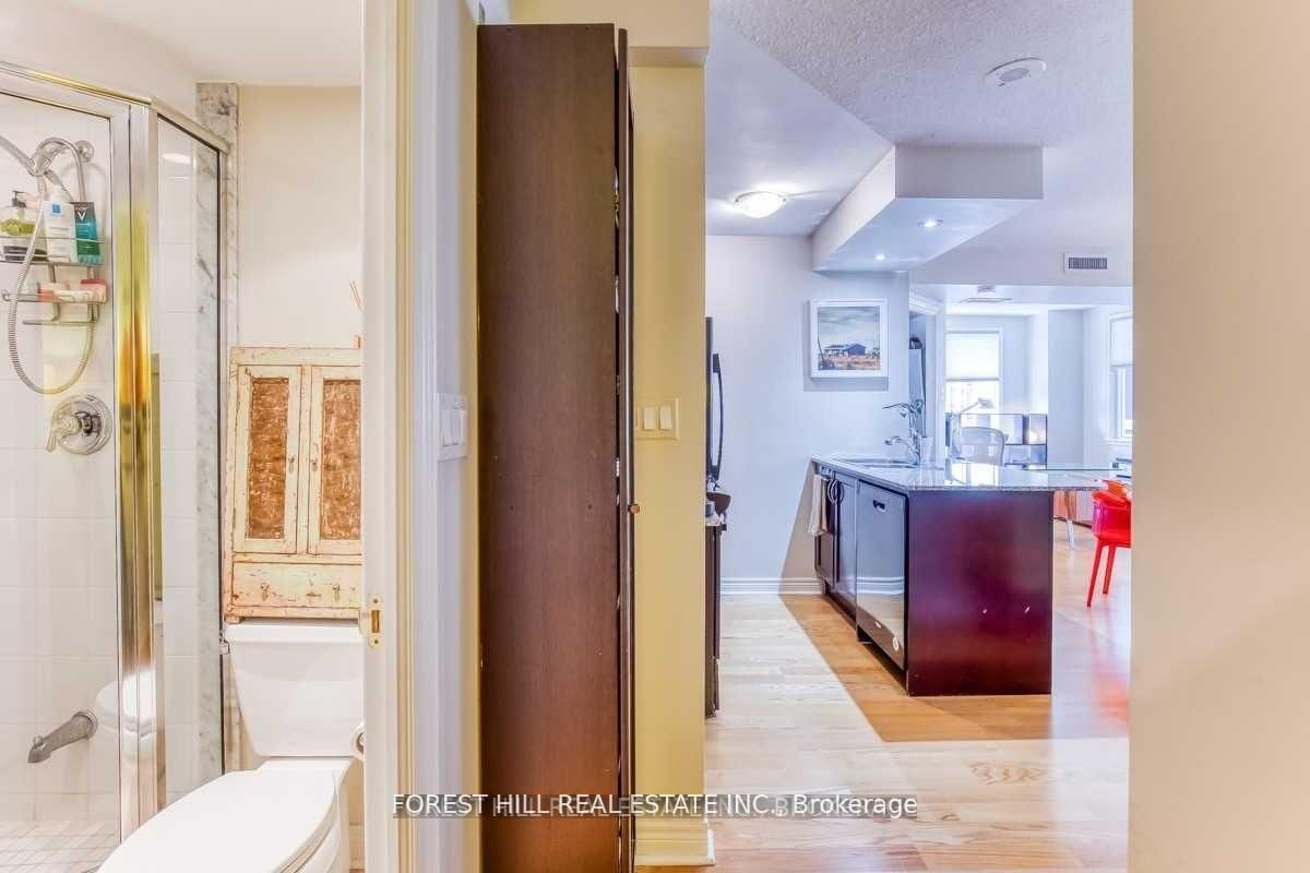 801-100 Hayden Street, Toronto, ON, photo 3