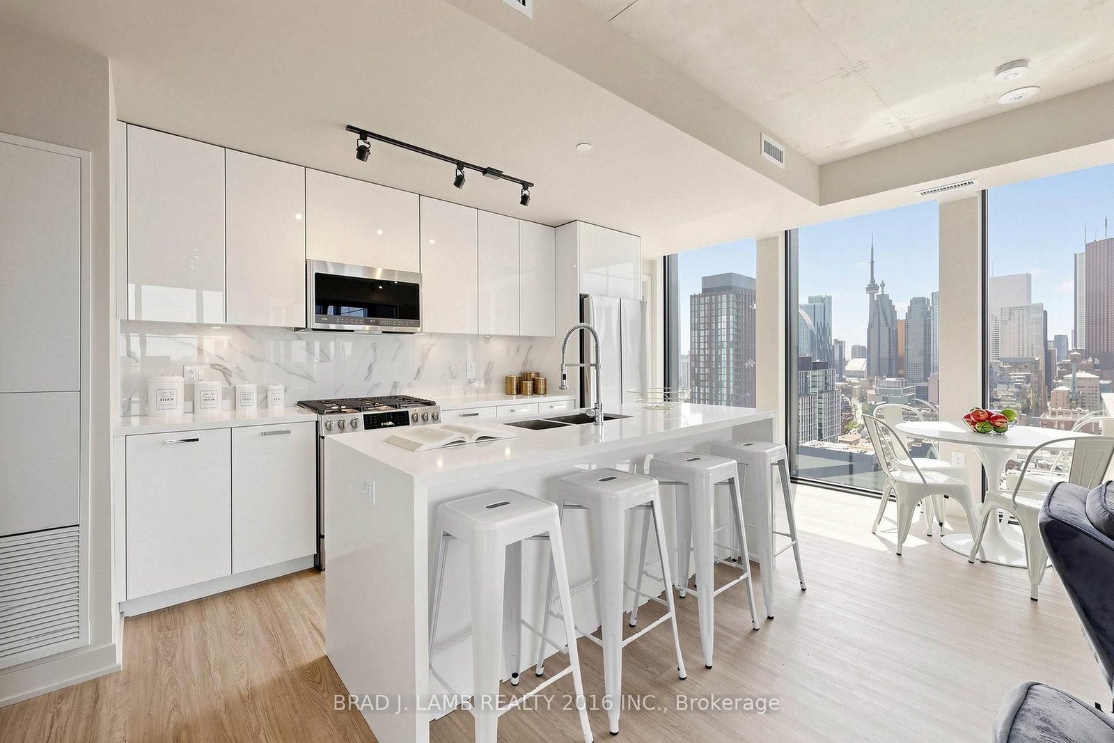 284 E King Street • #2903 • Toronto, ON photo 7