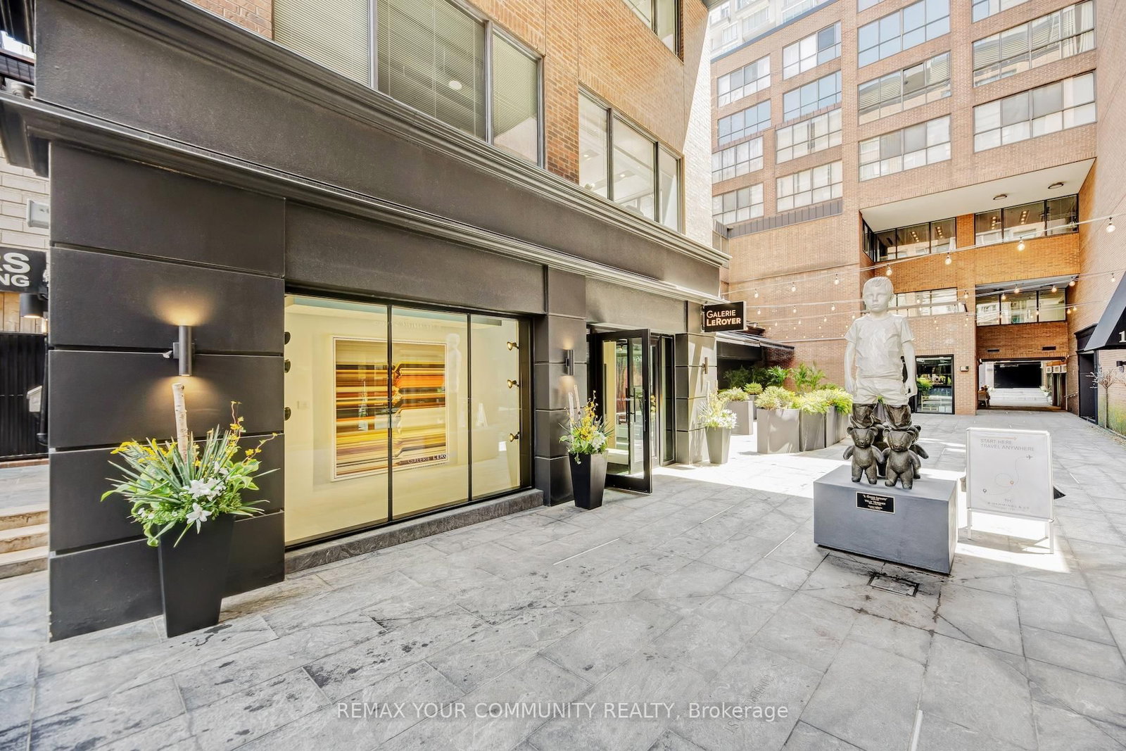 155 Yorkville Avenue • #3113 • Toronto, ON photo 3