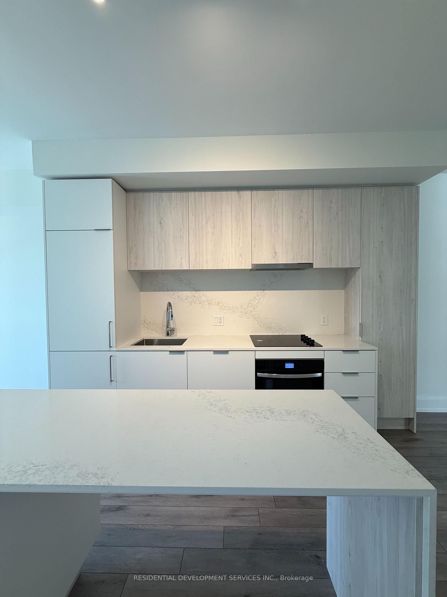907-89 Church Street, Toronto, ON, photo 2