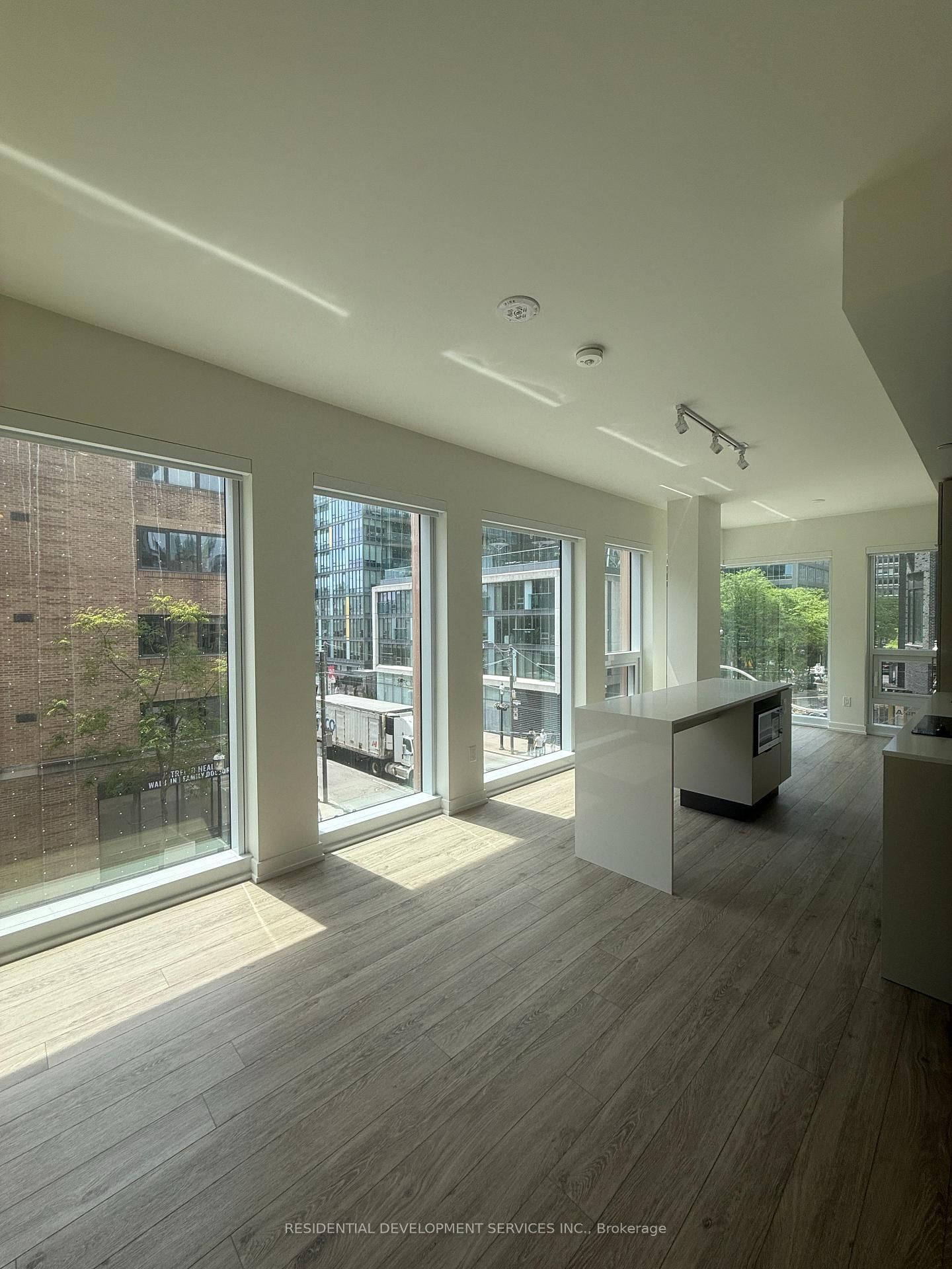 89 Church Street, Unit 209