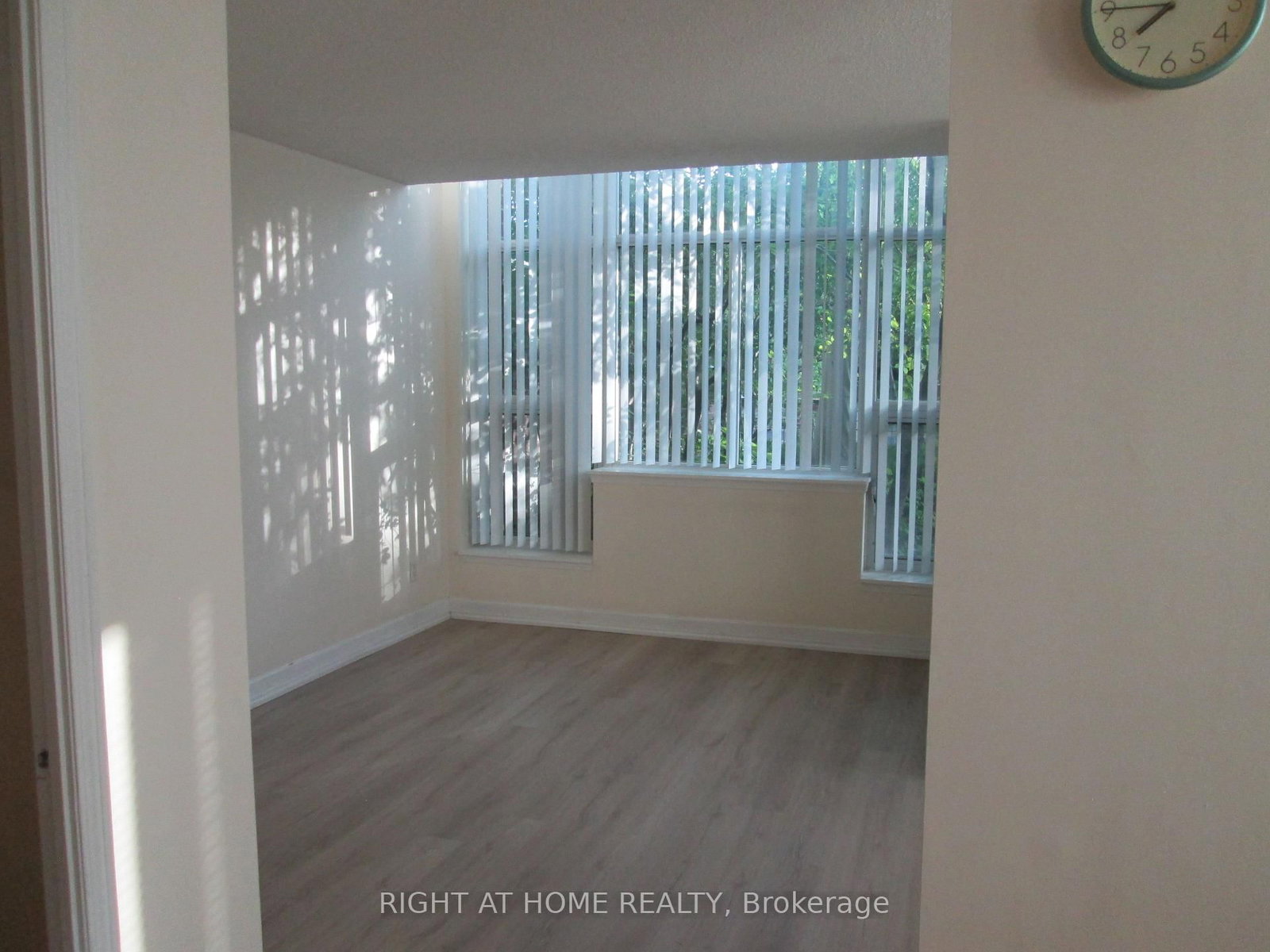 233 Beecroft Road • #111 • Toronto, ON photo 20