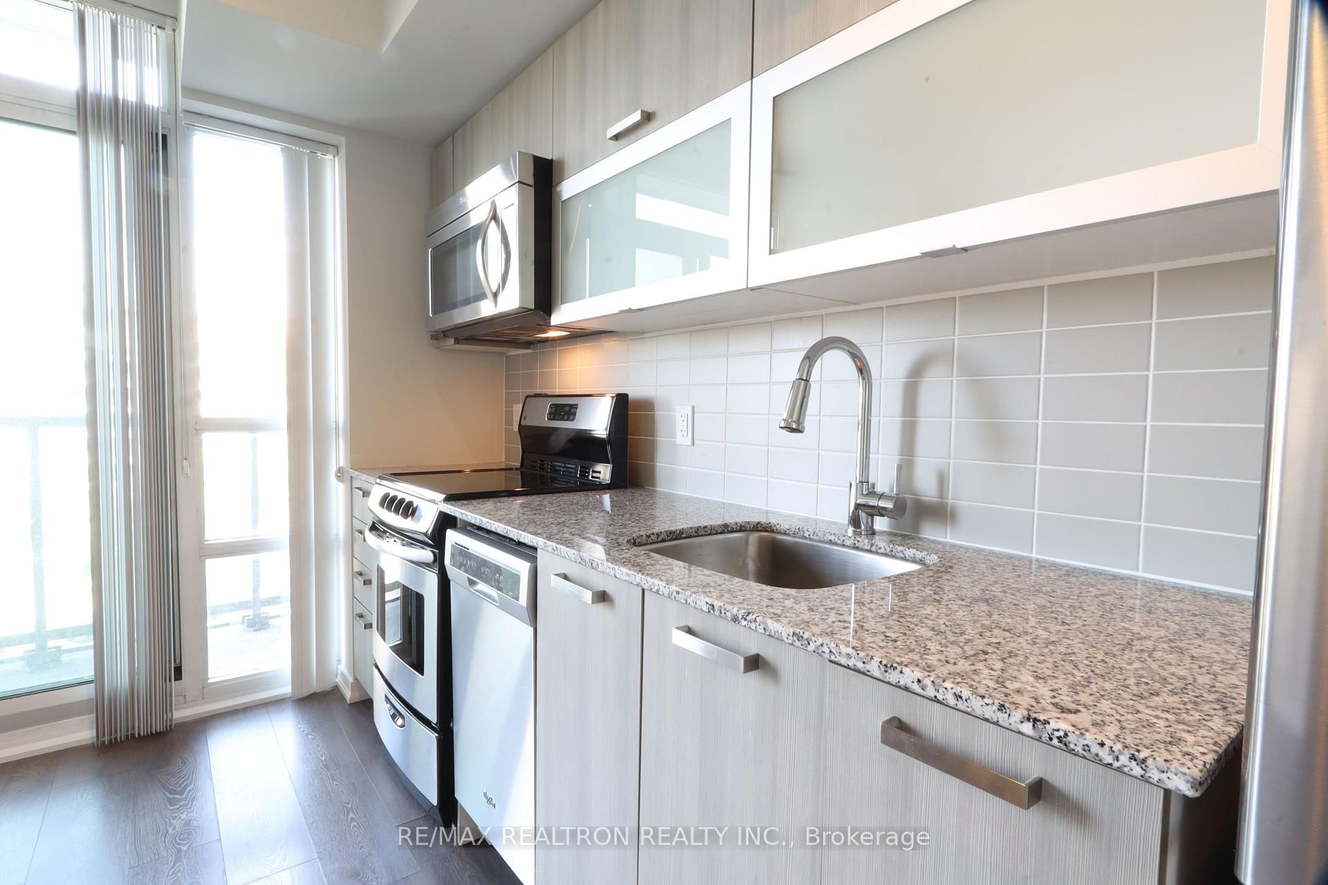 68 Abell Street, Unit 647