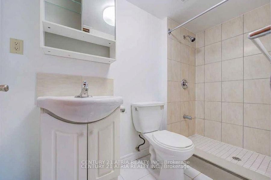 154 Freshmeadow Drive • Toronto, ON photo 22