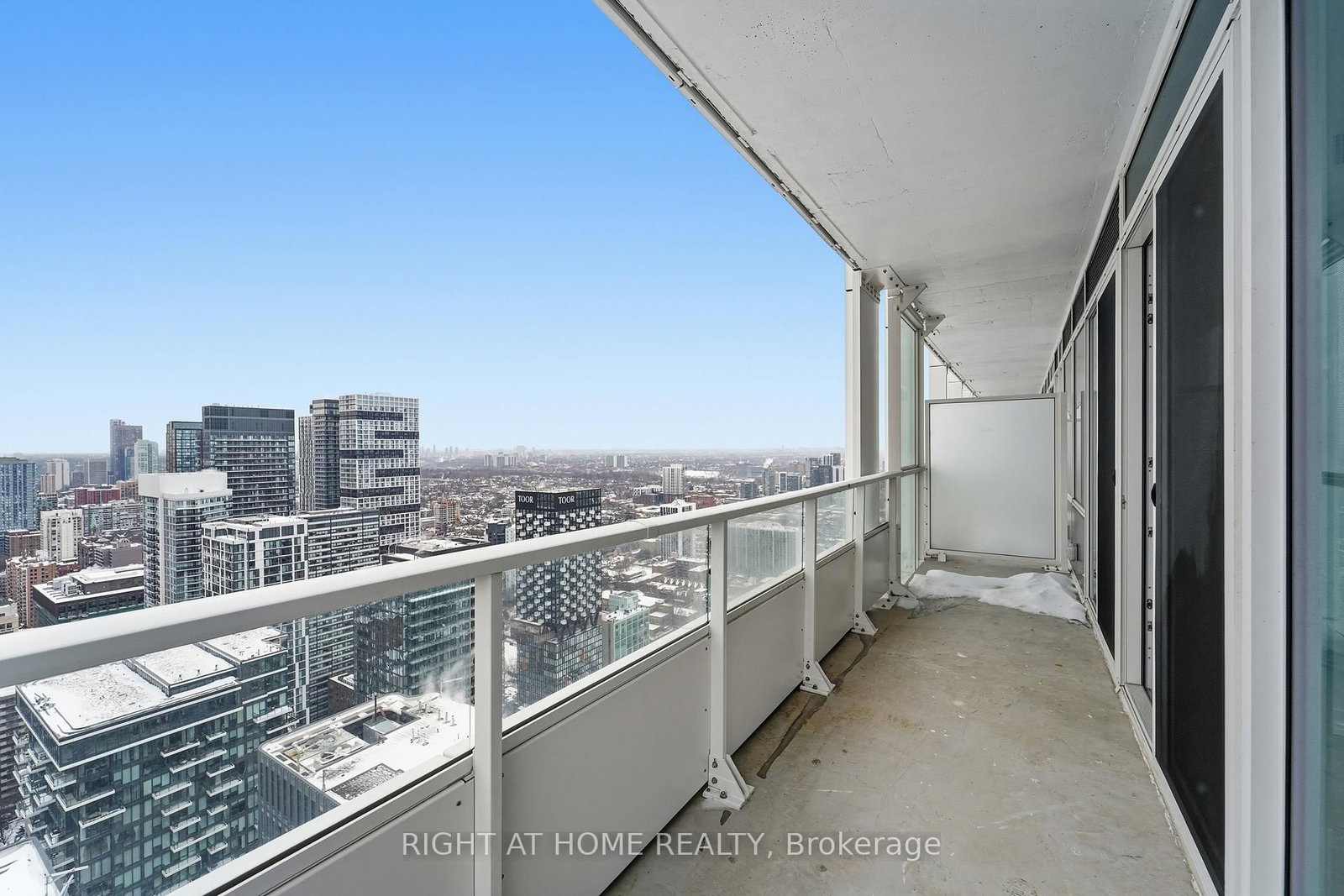 88 Queen Street E • #4711 • Toronto, ON photo 19