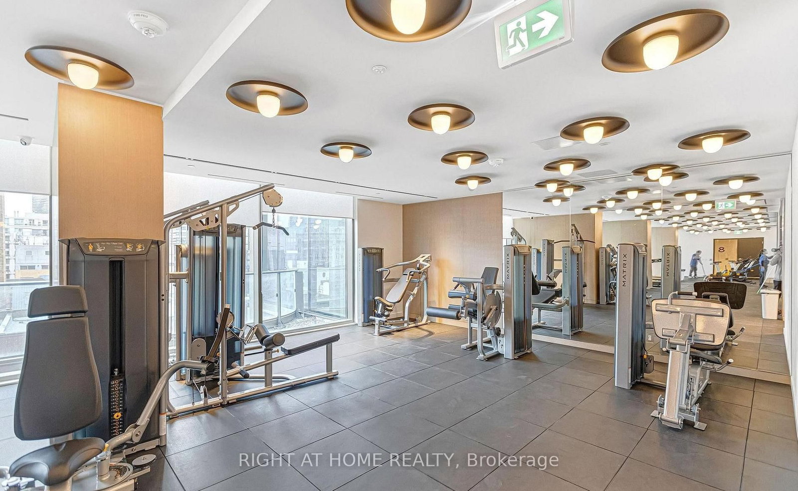 88 Queen Street E • #4711 • Toronto, ON photo 33
