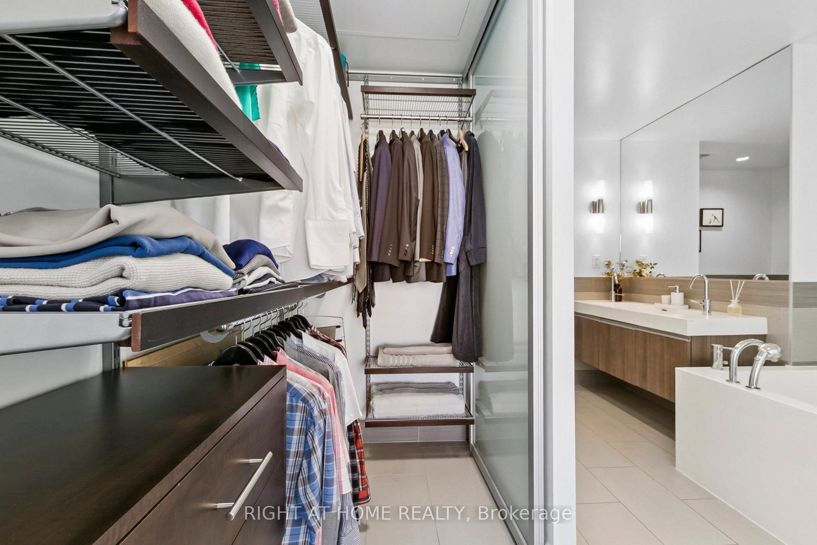 390 Cherry Street • #3207 • Toronto, ON photo 27