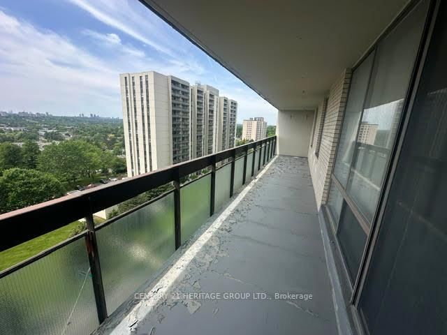 1007 - 350 Seneca Hill Drive