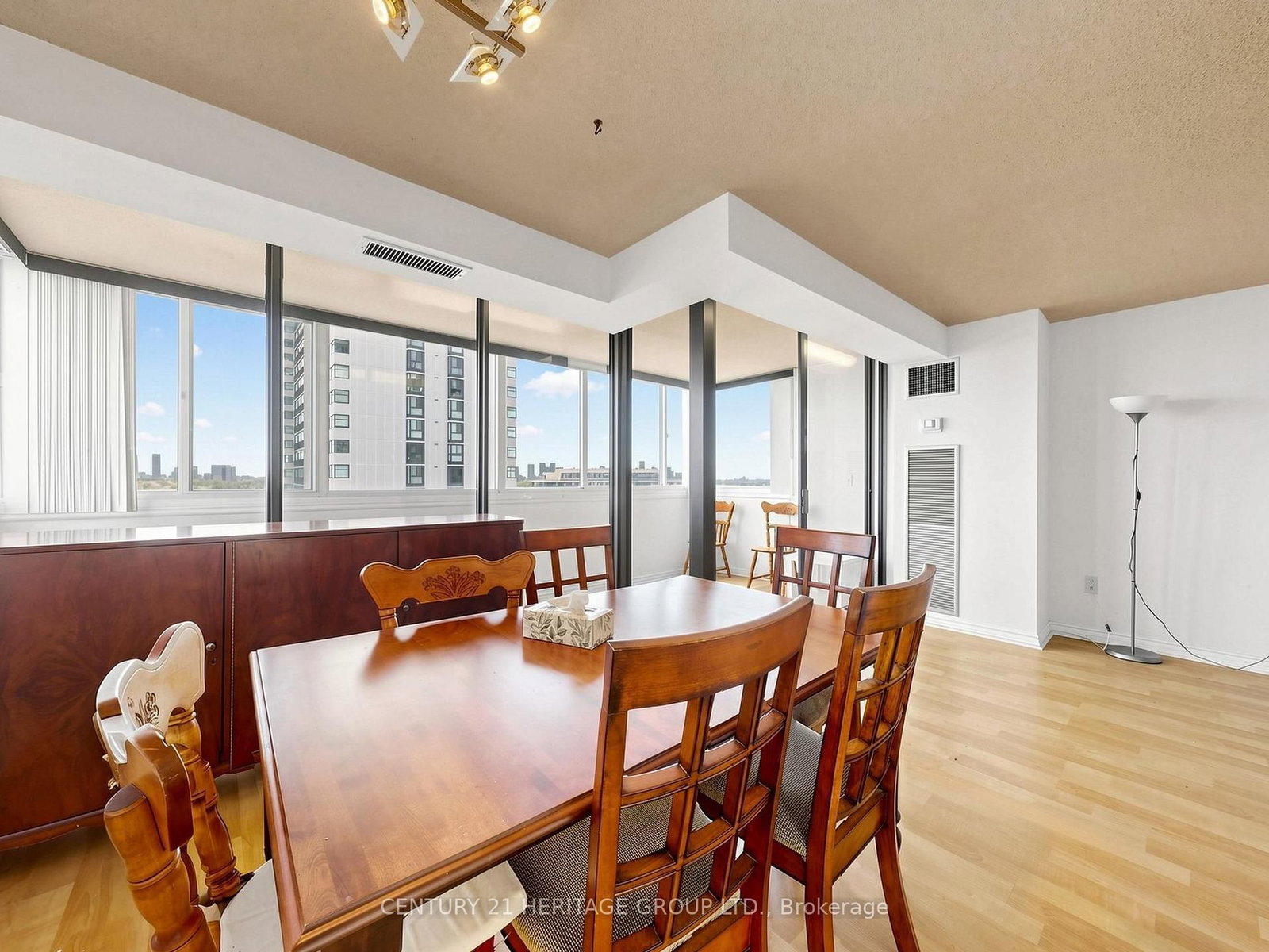 80 Antibes Drive • #1503 • Toronto, ON photo 11
