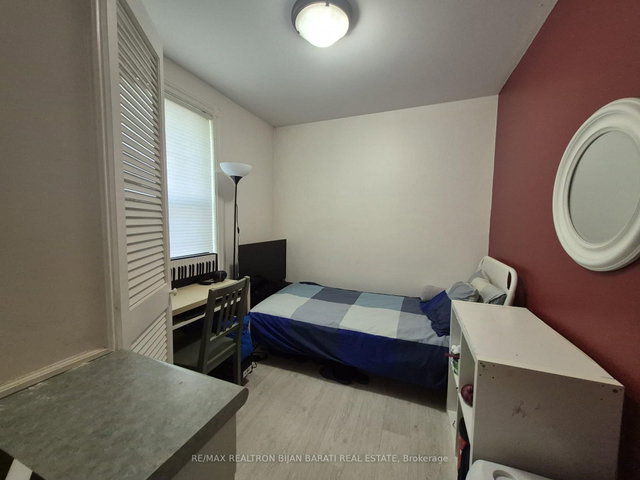 127 Parkview Avenue