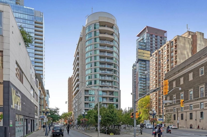 1408 - 8 Scollard Street