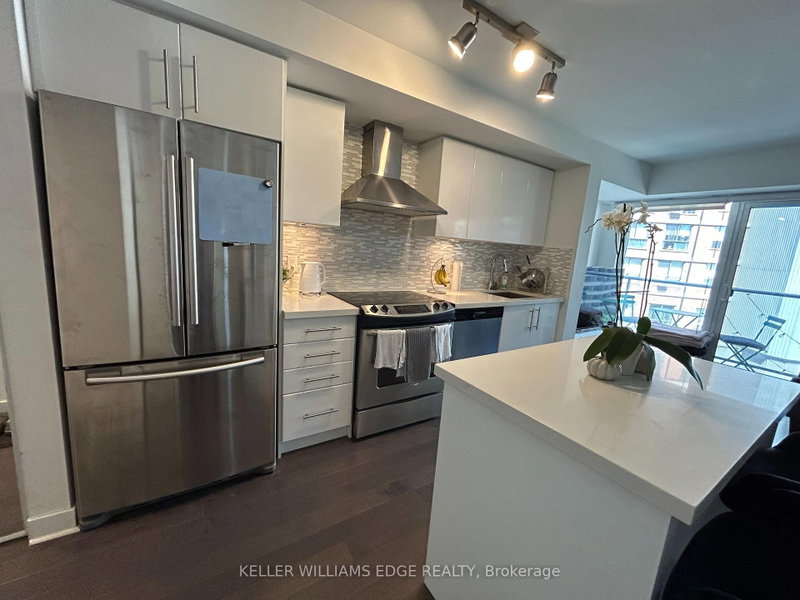 707 - 58 Orchard View Boulevard