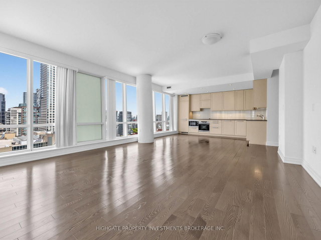 2305 - 8 The Esplanade Street