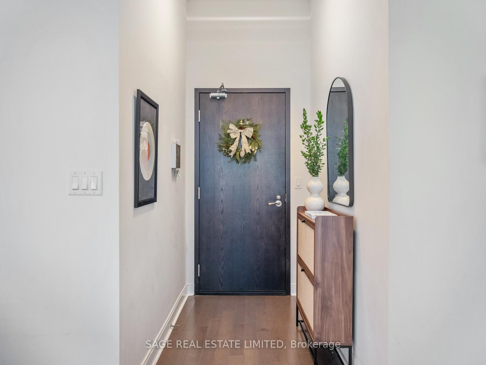 21 Scollard Street • #608 • Toronto, ON photo 3