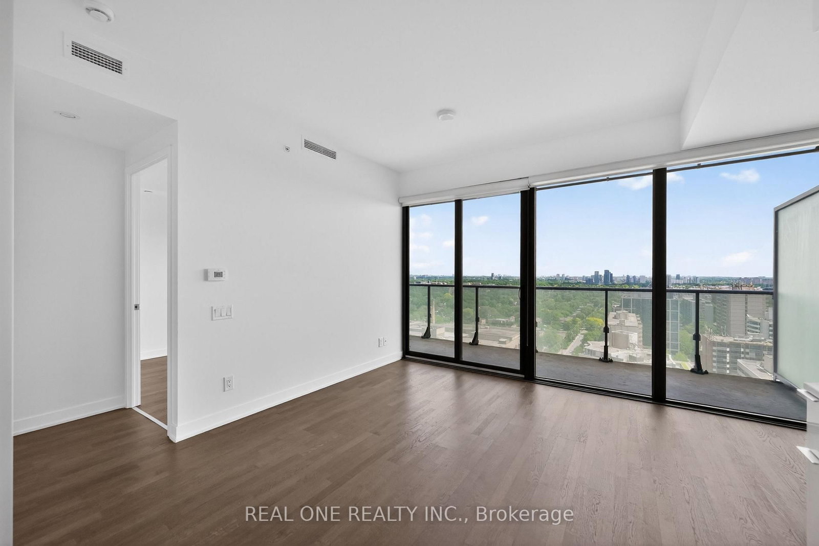 185 Roehampton Avenue • #1906 • Toronto, ON photo 13