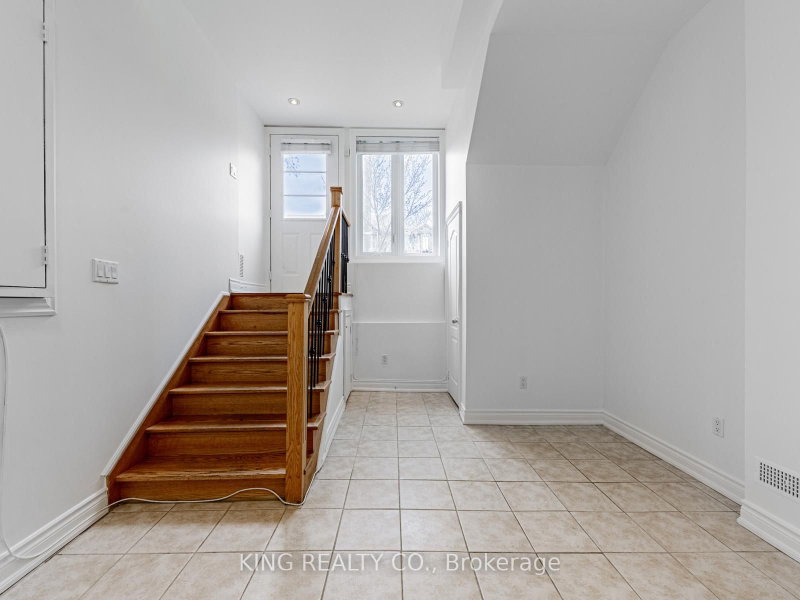 26 Greensides Avenue