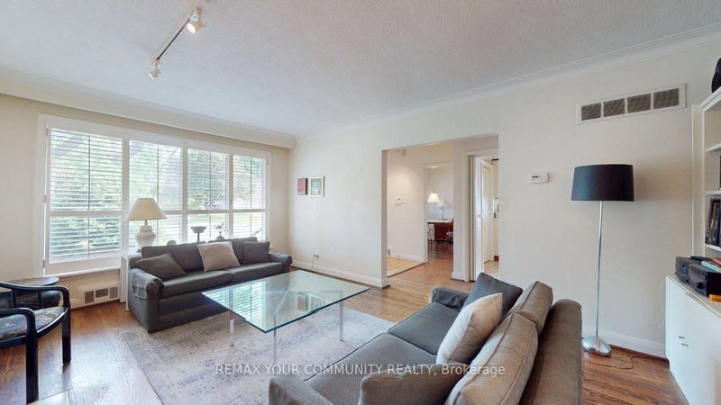 168 York Mills Road E