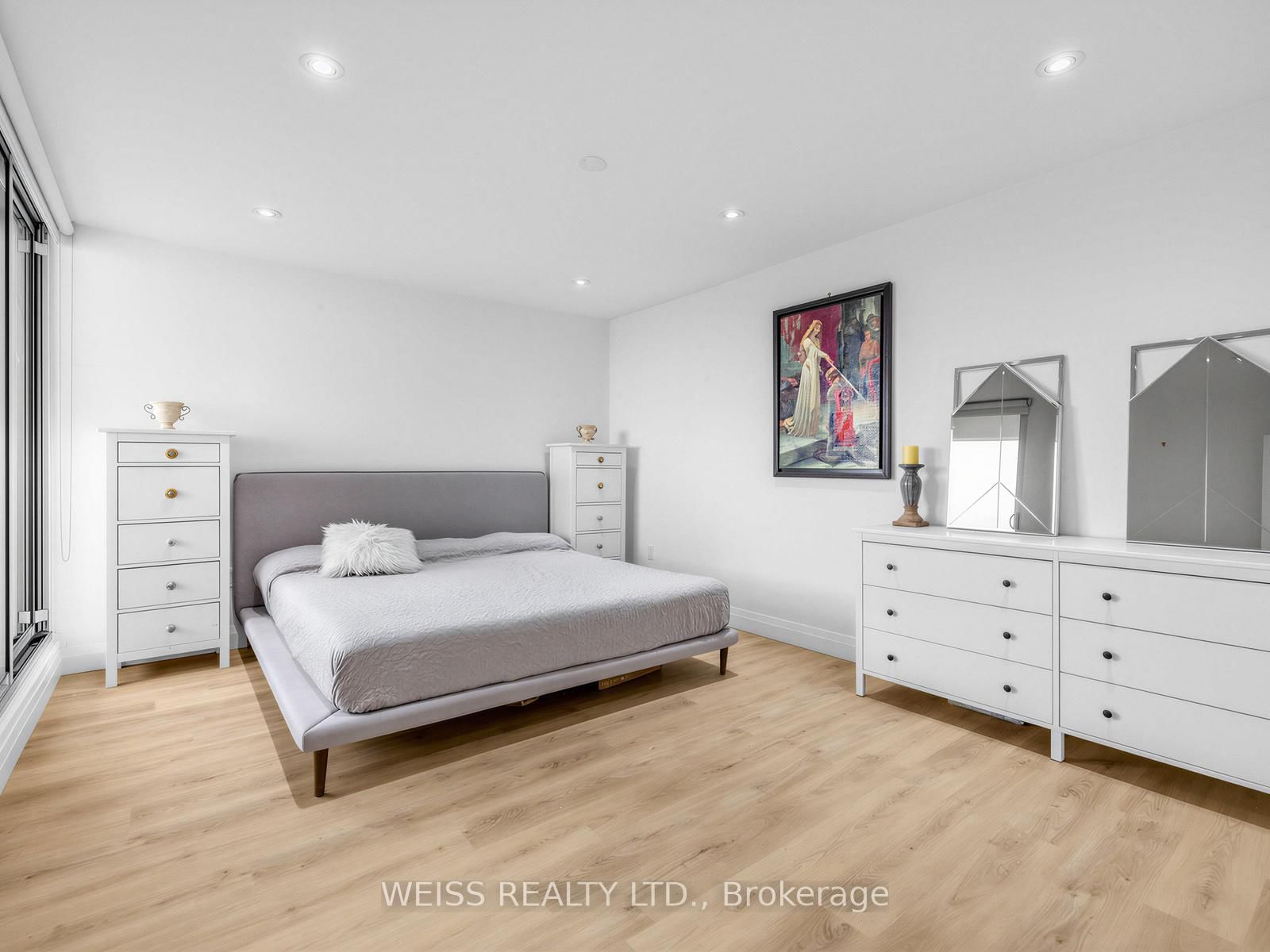150 Neptune Drive • #1405 • Toronto, ON photo 16