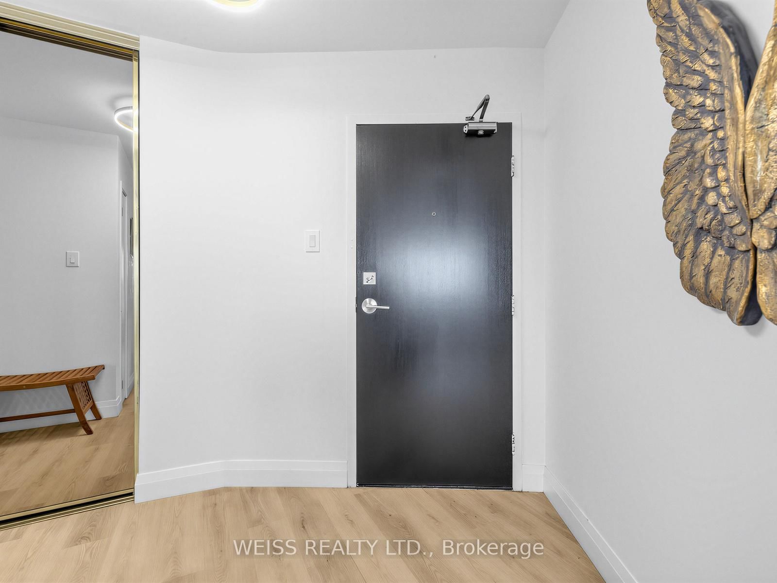150 Neptune Drive • #1405 • Toronto, ON photo 23