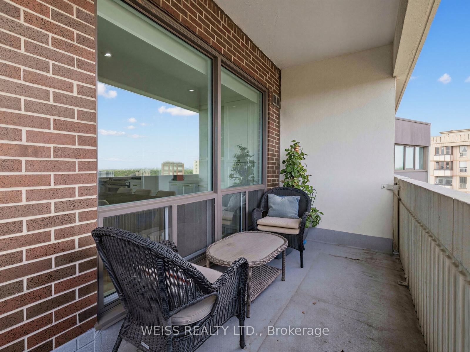 150 Neptune Drive • #1405 • Toronto, ON photo 24