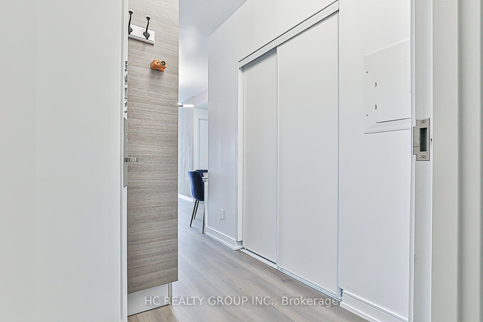 3 Gloucester Street • #3912 • Toronto, ON photo 6