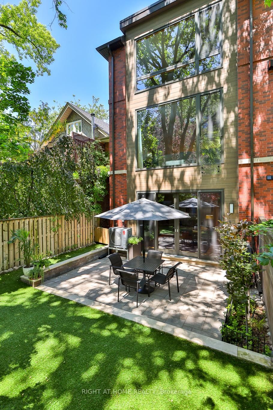 71 Heath Street W • Toronto, ON photo 36
