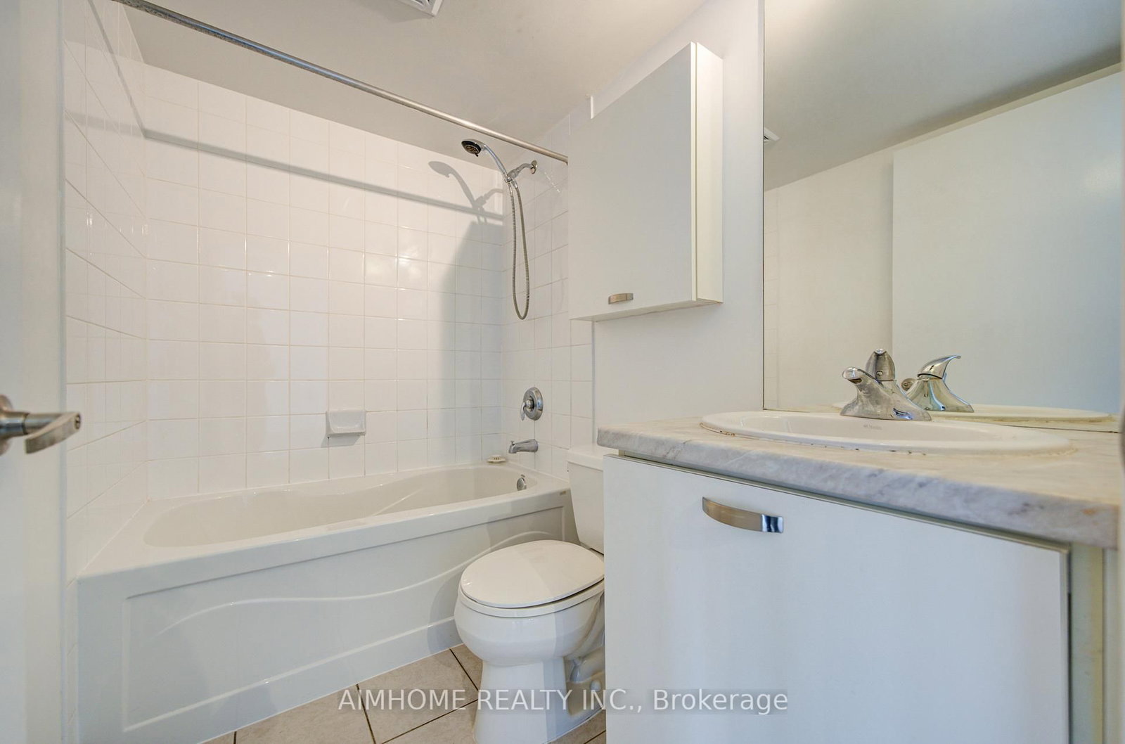 38 Grenville Street • #1604 • Toronto, ON photo 23