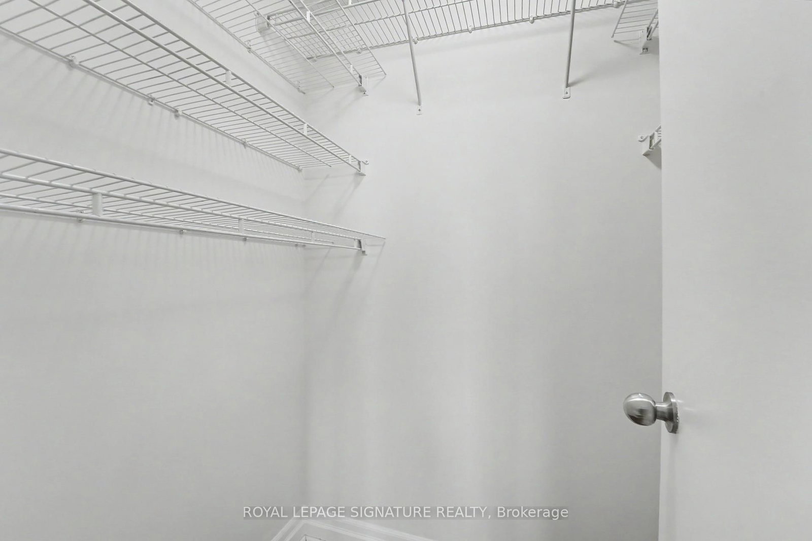 70 Alexander Street • #406 • Toronto, ON photo 22