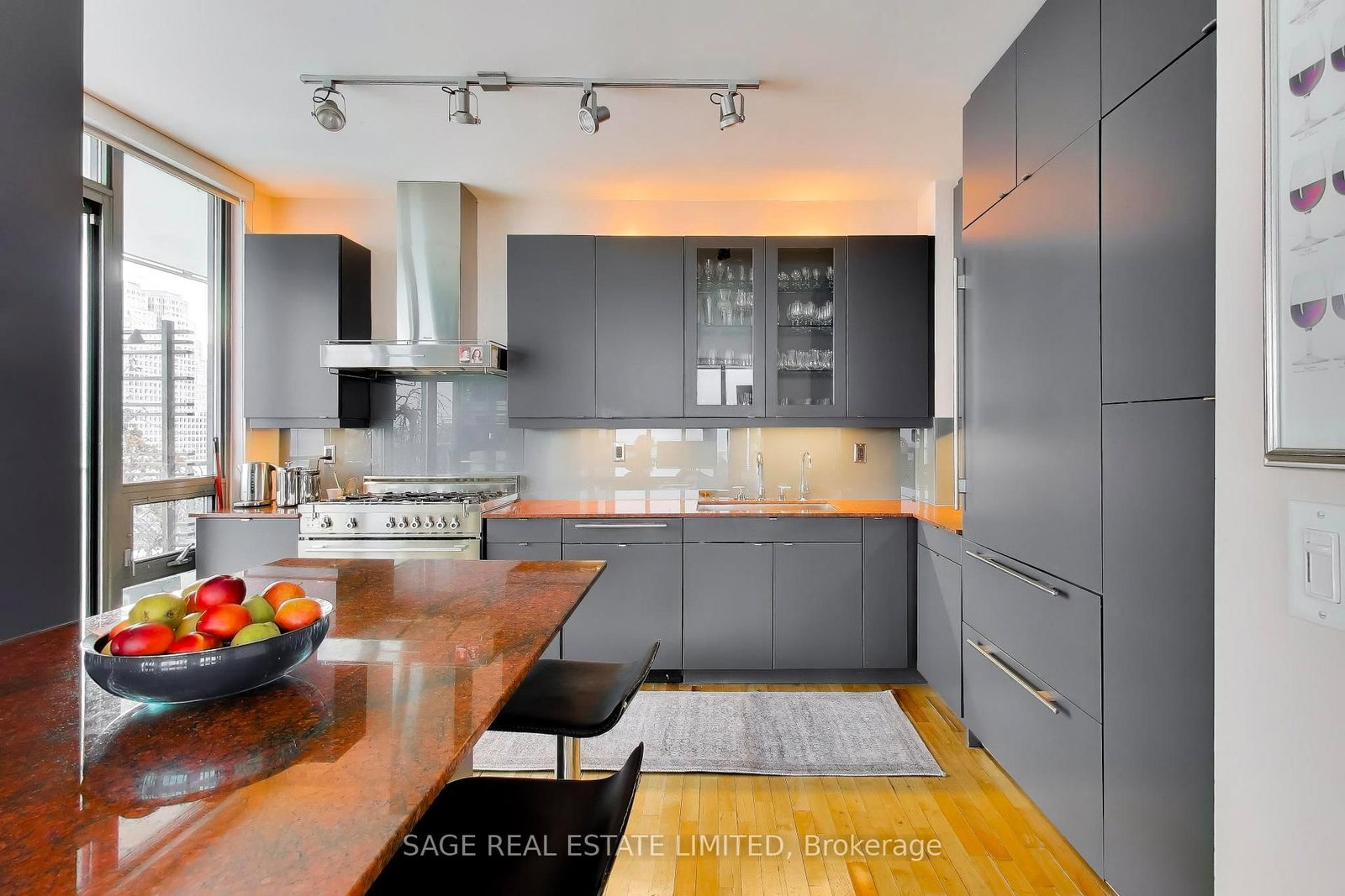 33 Lombard Street • #4004 • Toronto, ON photo 16
