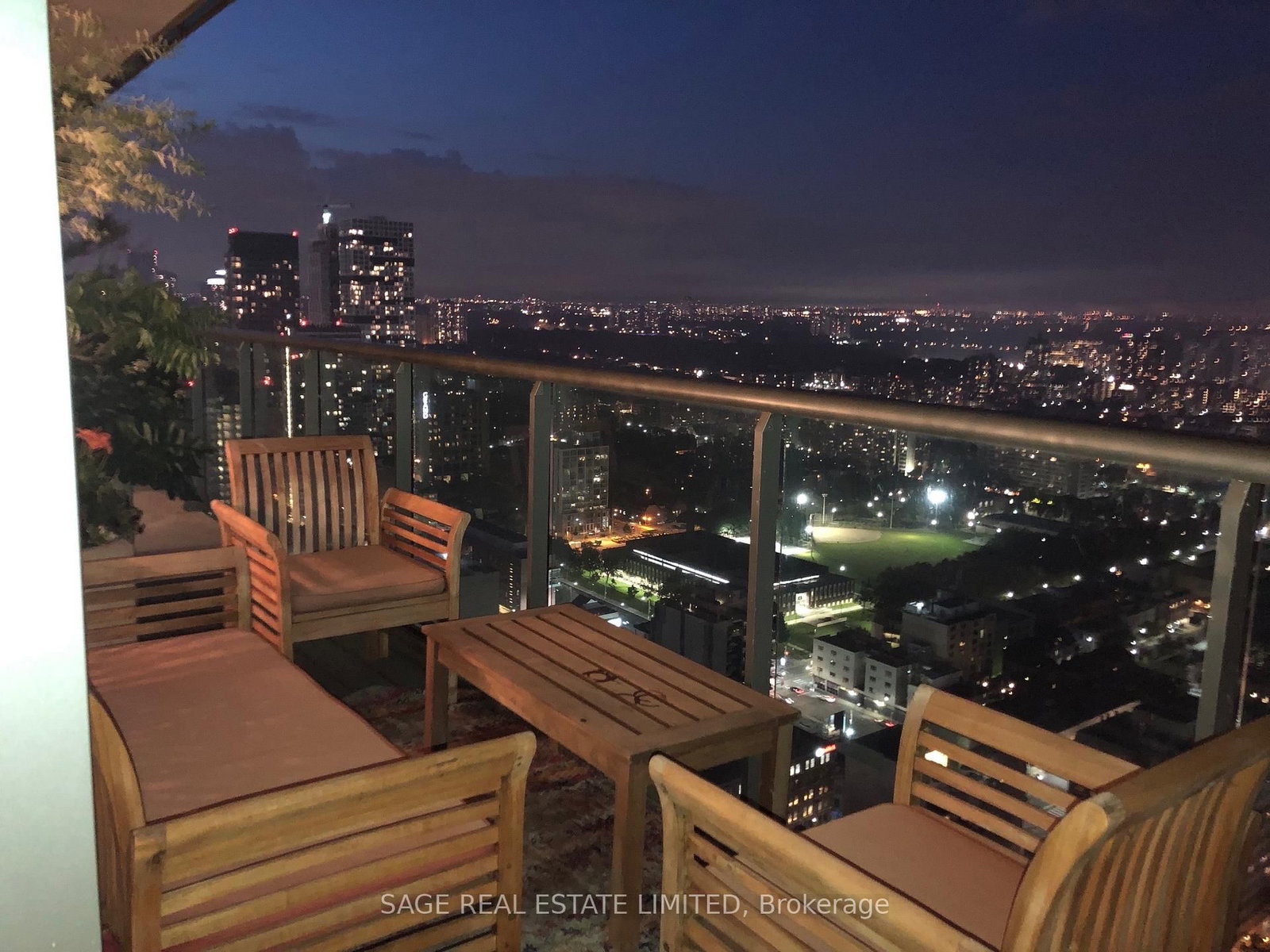 33 Lombard Street • #4004 • Toronto, ON photo 36