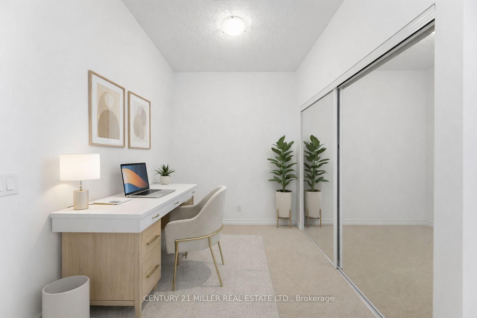 35 Saranac Boulevard • #Ph08 • Toronto, ON photo 12