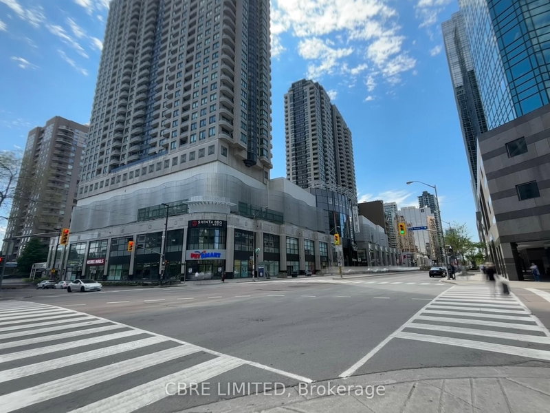 5170 Yonge St photo 3