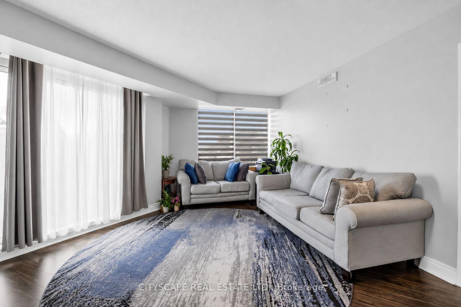 1730 Eglinton Toronto,Ontario M4A 2X9 — Photo 11