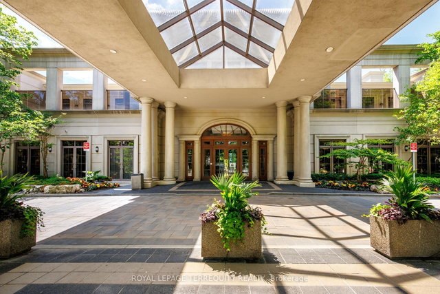 GPH19 - 80 Harrison Garden Boulevard