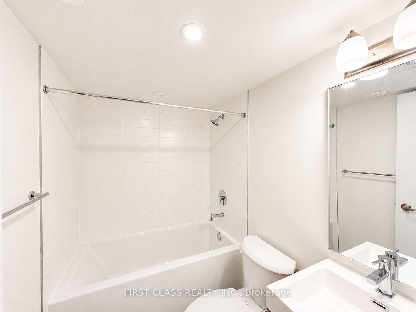 BSMT-24 Green Garden Boulevard, Toronto, ON, photo 5