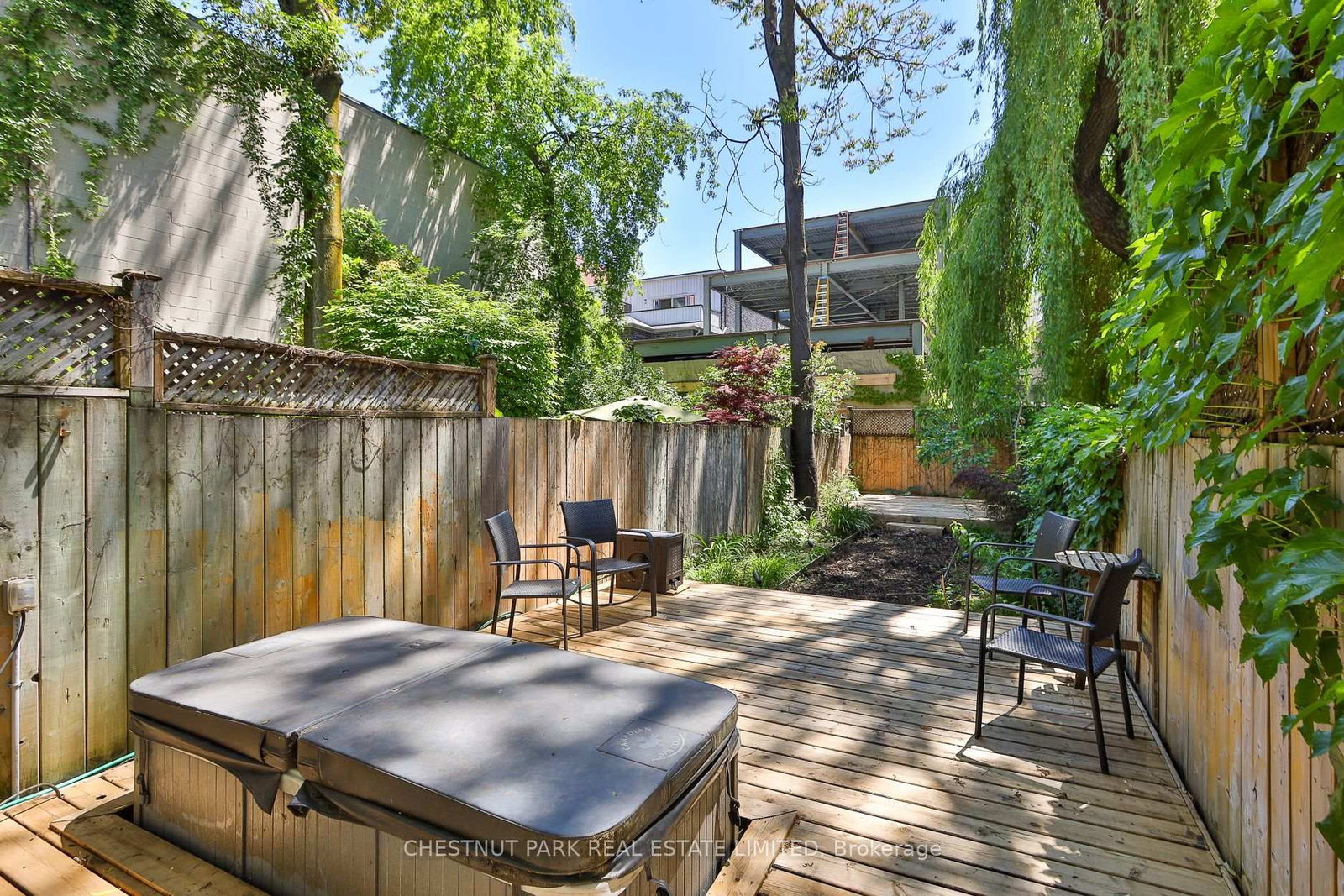 589 W Wellington Street • Toronto, ON photo 22