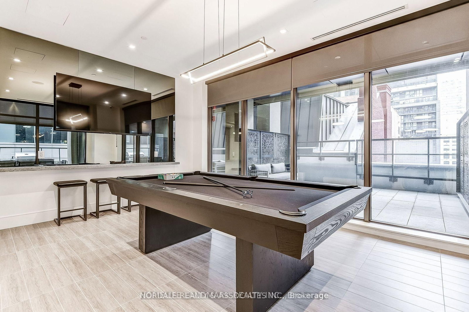 28 Widmer Street • #LPH20 • Toronto, ON photo 10