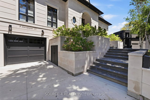 9 Sandpiper Court