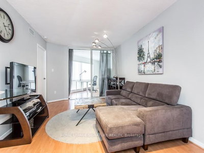 Unit 1007 — 1001 Bay Street — more photos