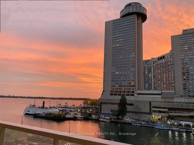 2306 - 15 Queens Quay E