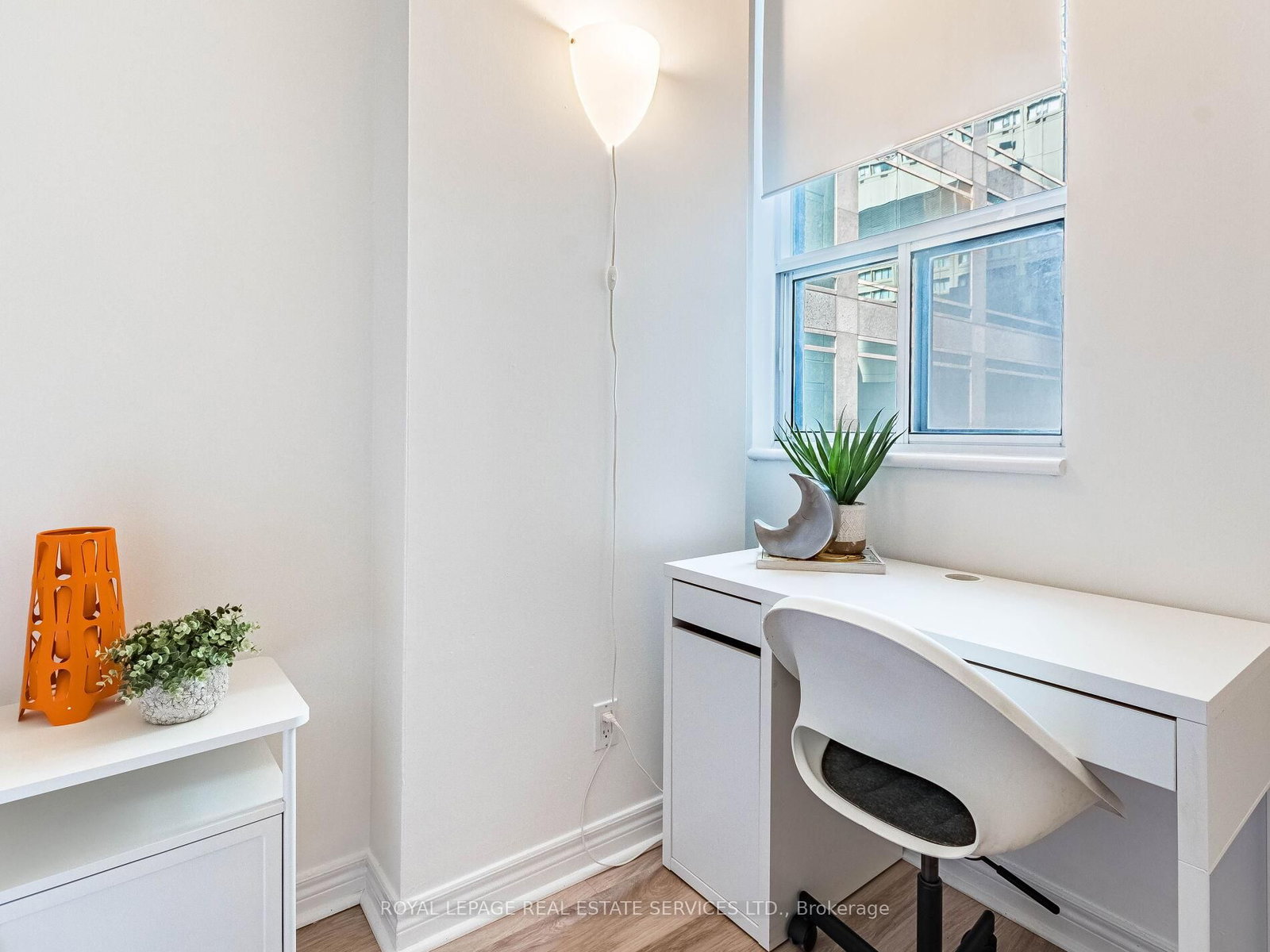 55 E Bloor Street • #802 • Toronto, ON photo 14