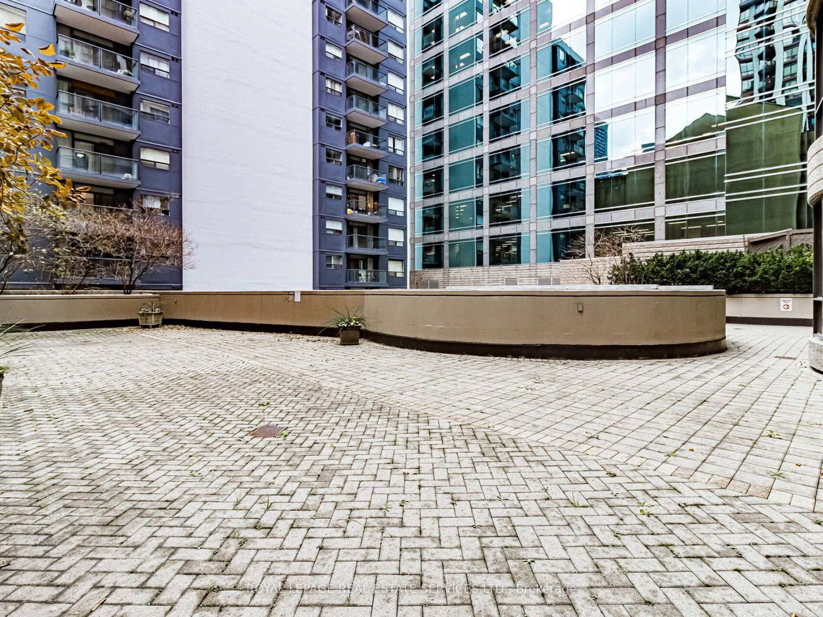 55 E Bloor Street • #802 • Toronto, ON photo 19