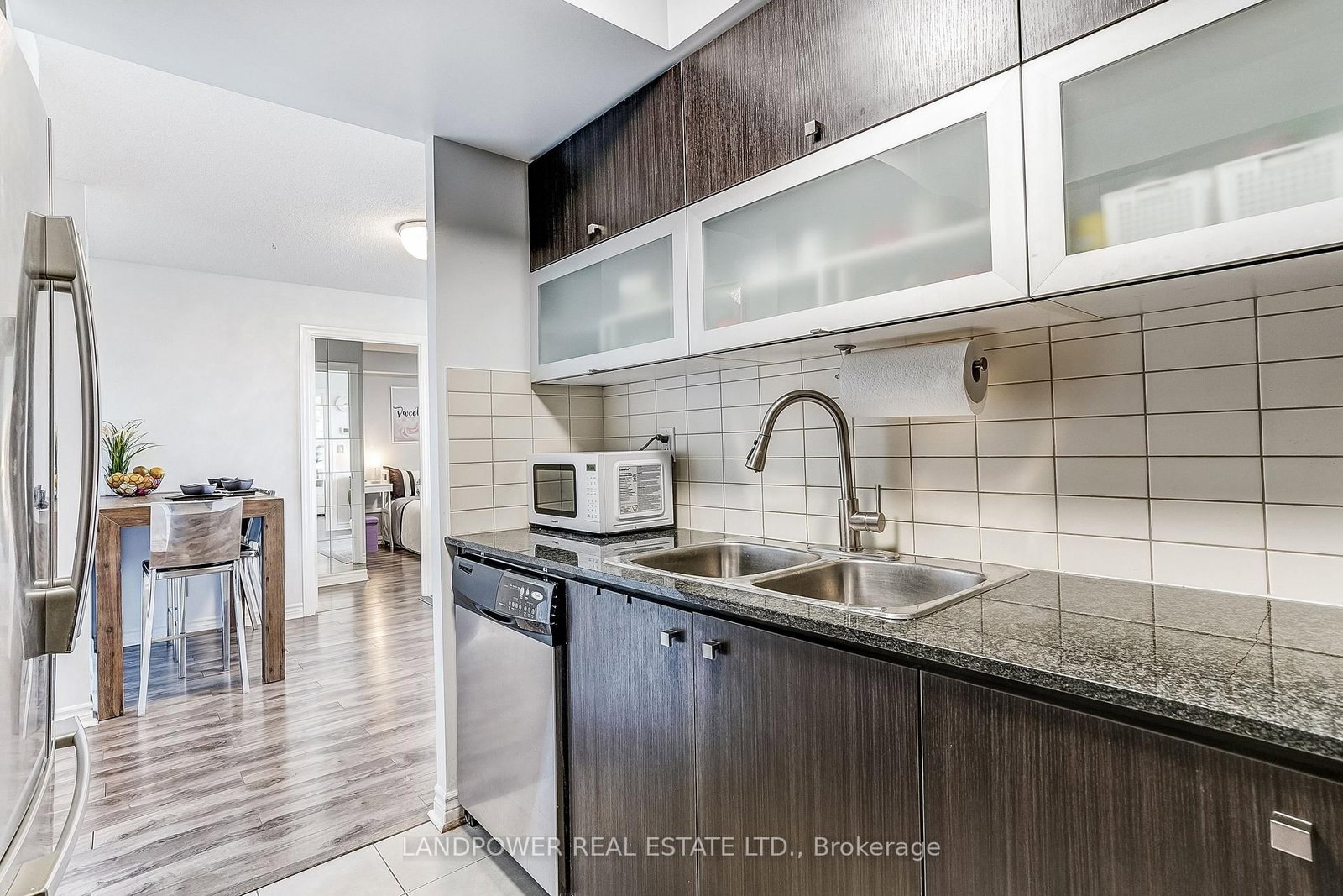 2015 Sheppard Avenue E • #2006 • Toronto, ON photo 11