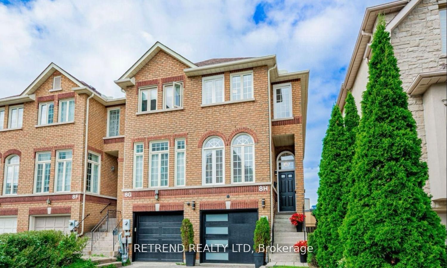 8H Hycrest Avenue, Toronto, ON