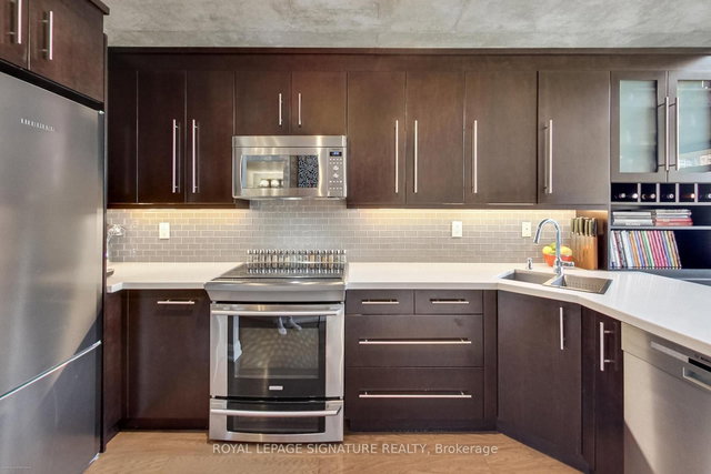 443 - 1029 King Street W