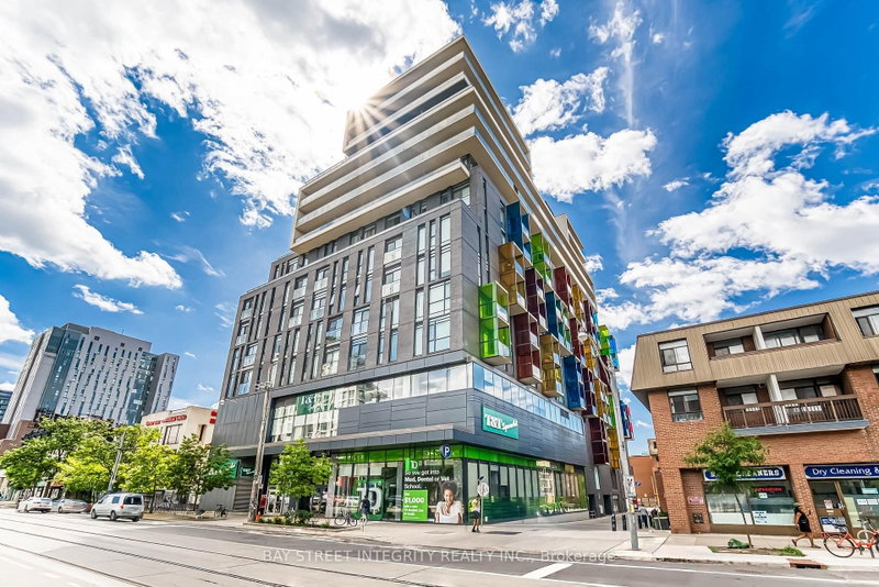 home for lease on 805-297 College Street