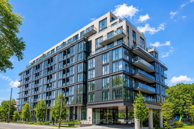 810 - 250 Lawrence Avenue W